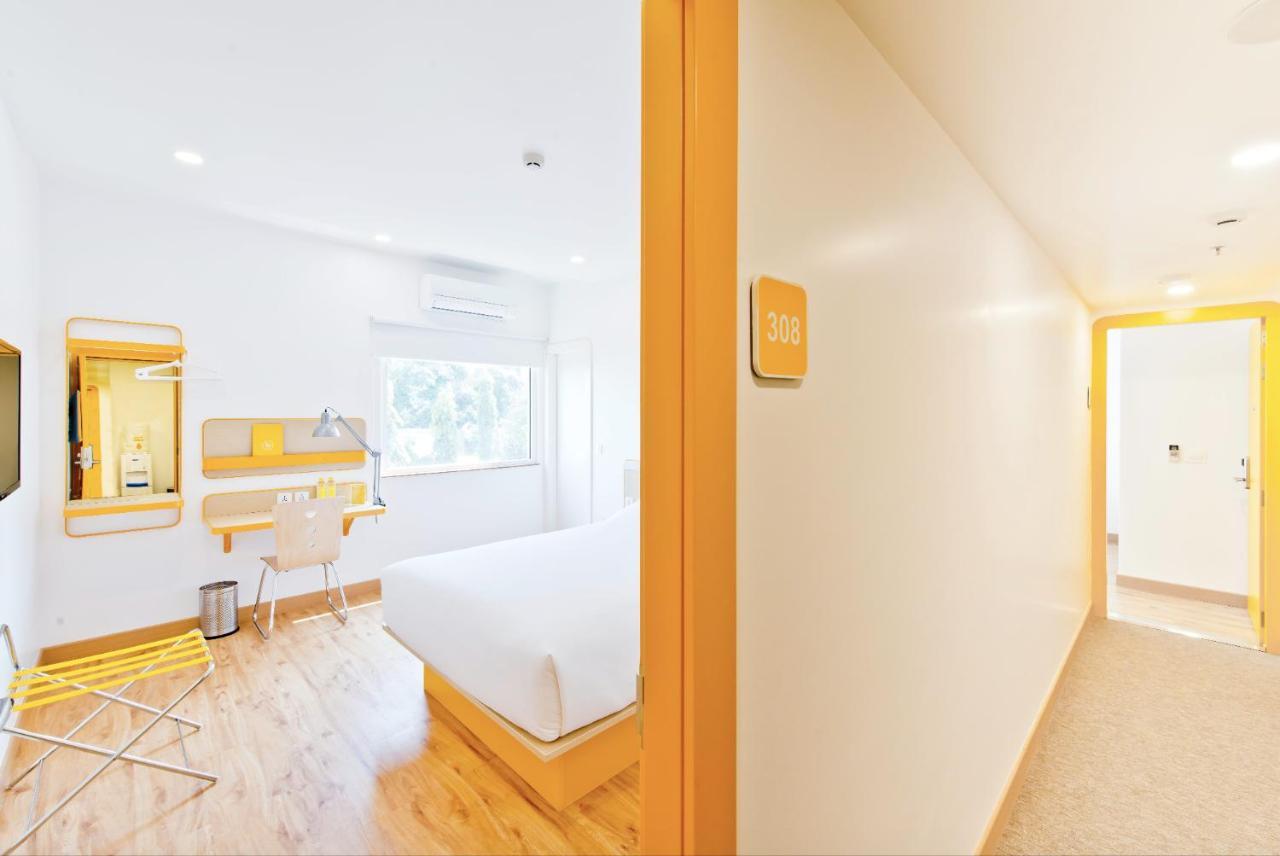 Bloomrooms @ City Centre Μπανγκαλόρ Εξωτερικό φωτογραφία